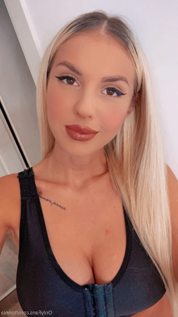 TonniaTaylor [ tonnia ] Onlyfans leaked photo 14121223 on Hotleaks.tv