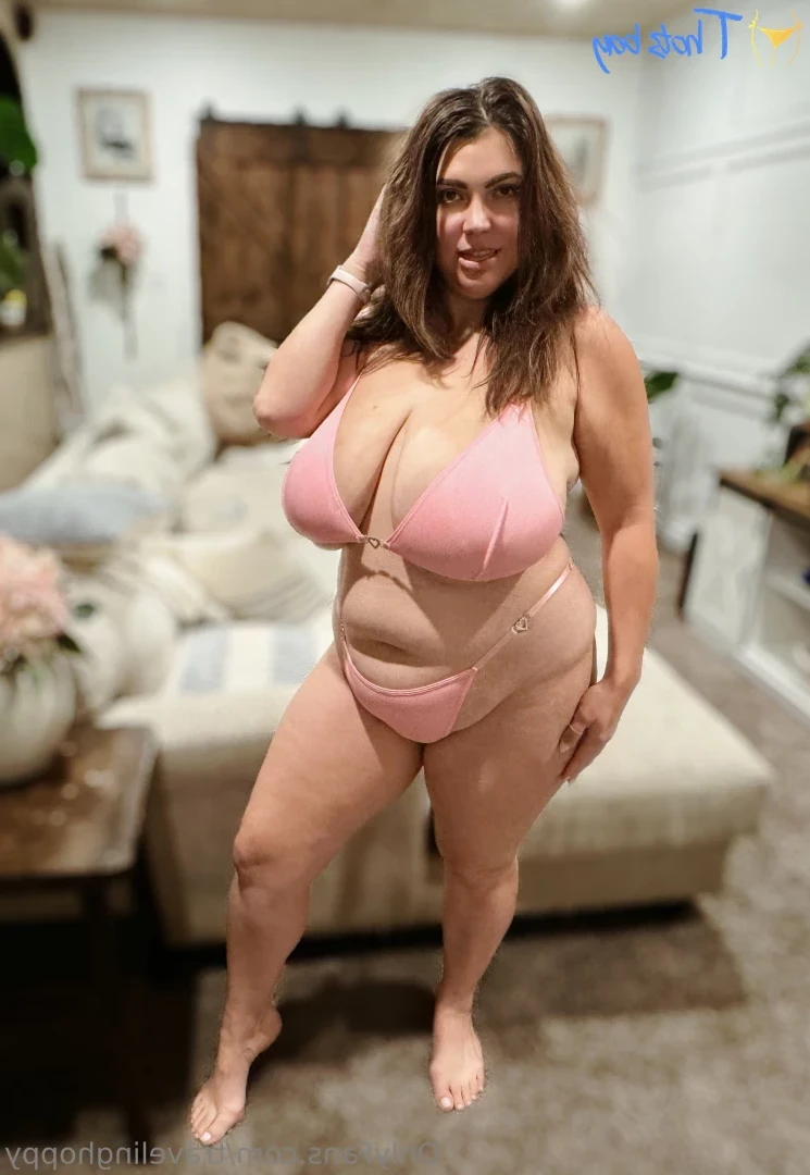 Traveling Hoppy [ travelinghoppy ] Onlyfans leaked photo 18633268 on Hotleaks.tv