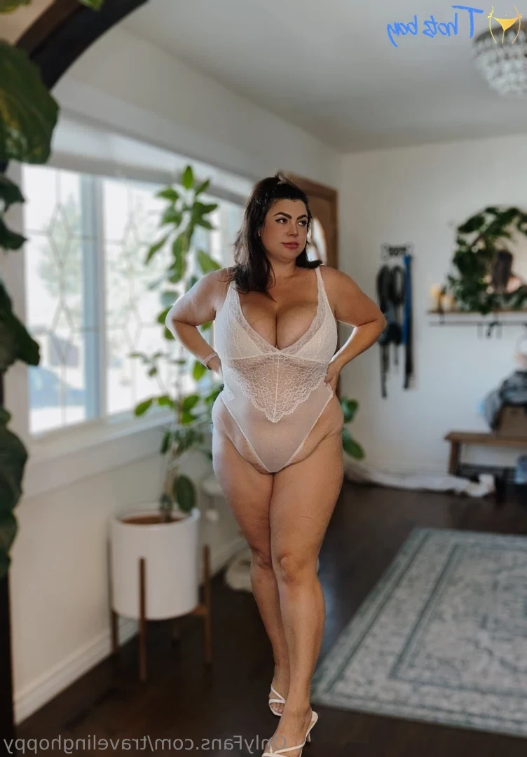 Traveling Hoppy [ travelinghoppy ] Onlyfans leaked photo 18633383 on Hotleaks.tv