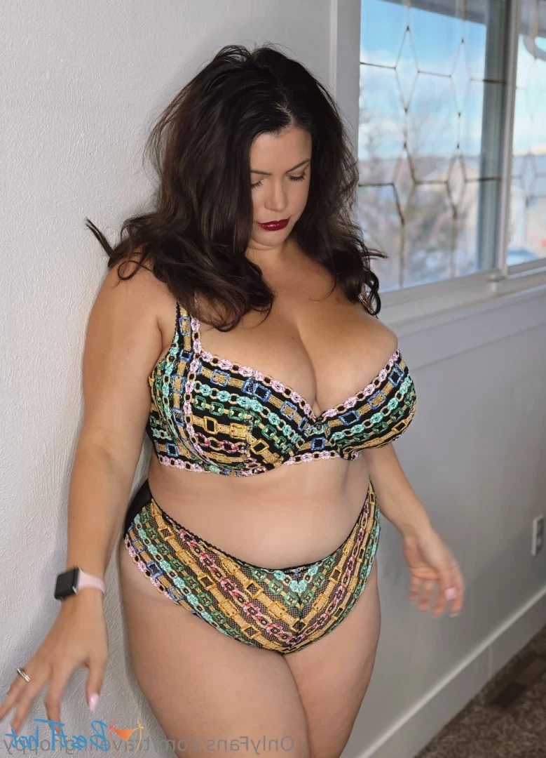 Traveling Hoppy [ travelinghoppy ] Onlyfans leaked photo 18634114 on Hotleaks.tv