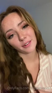 Violet Quinn [ trippytreees1 ] Onlyfans leaked video 6626999 on Hotleaks.tv
