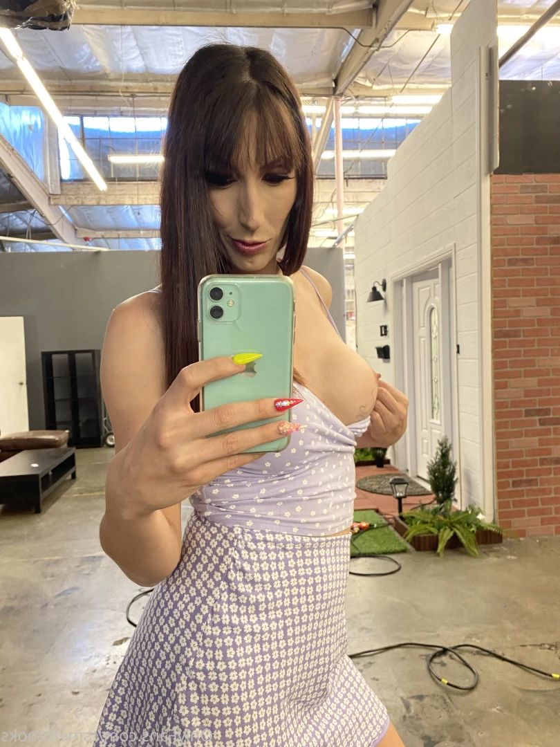 MelanieBrooks [ tsmelbrooks ] Onlyfans leaked photo 6895393 on Hotleaks.tv