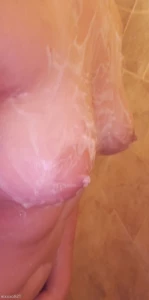 6746890