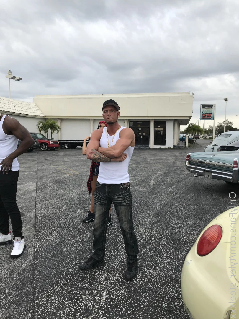 Tyler Steel [ tyler_steelxxx ] Onlyfans leaked photo 6528840 on Hotleaks.tv