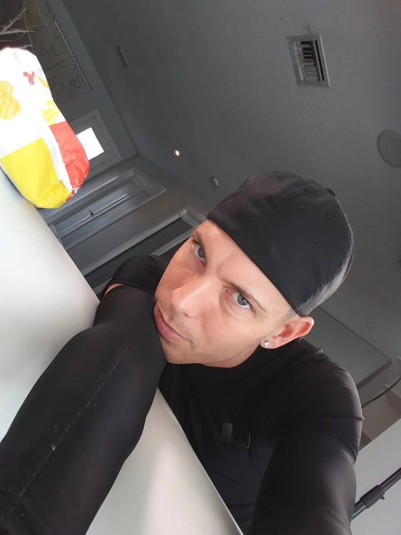Tyler Steel [ tyler_steelxxx ] Onlyfans leaked photo 6530323 on Hotleaks.tv