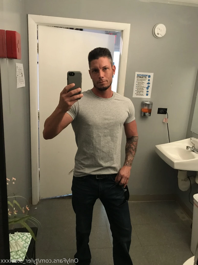 Tyler Steel [ tyler_steelxxx ] Onlyfans leaked photo 6530766 on Hotleaks.tv