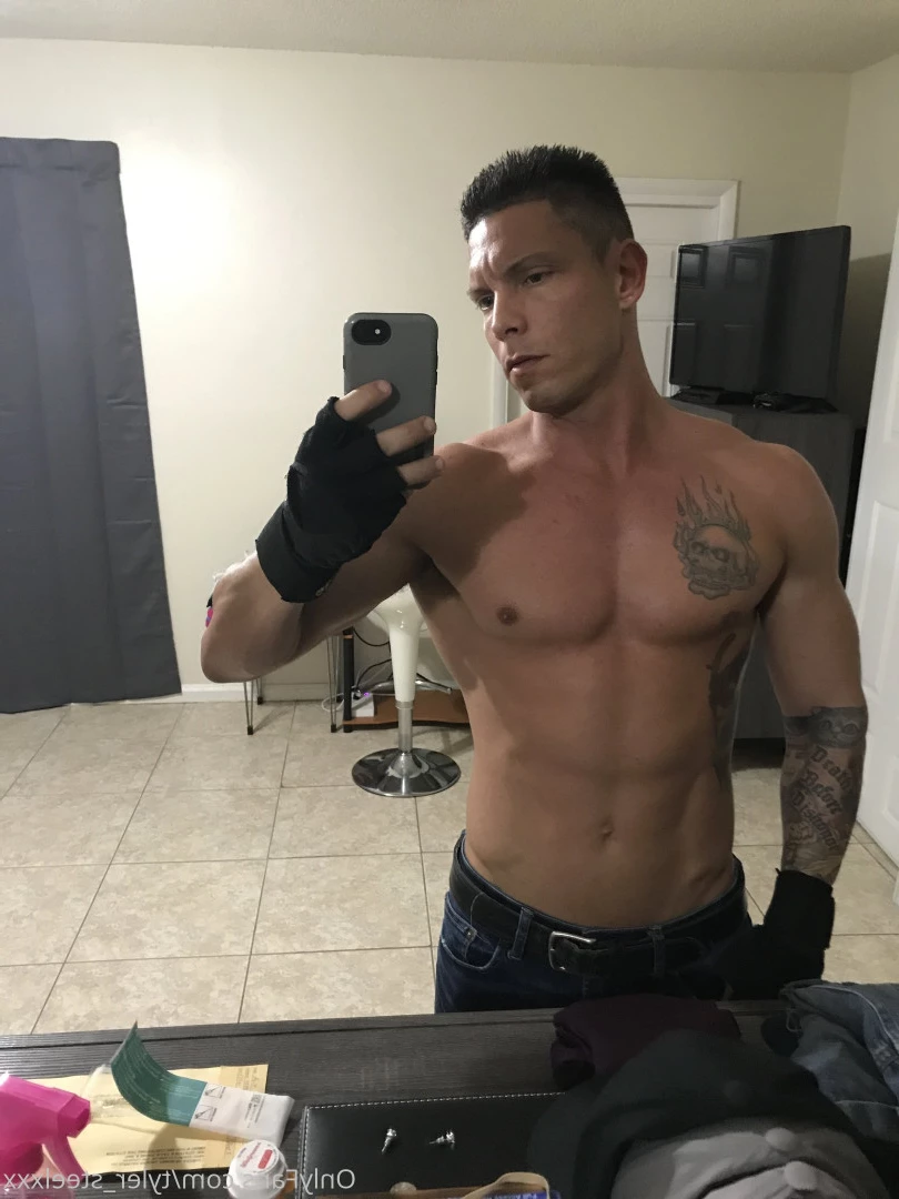 Tyler Steel [ tyler_steelxxx ] Onlyfans leaked photo 6532992 on Hotleaks.tv