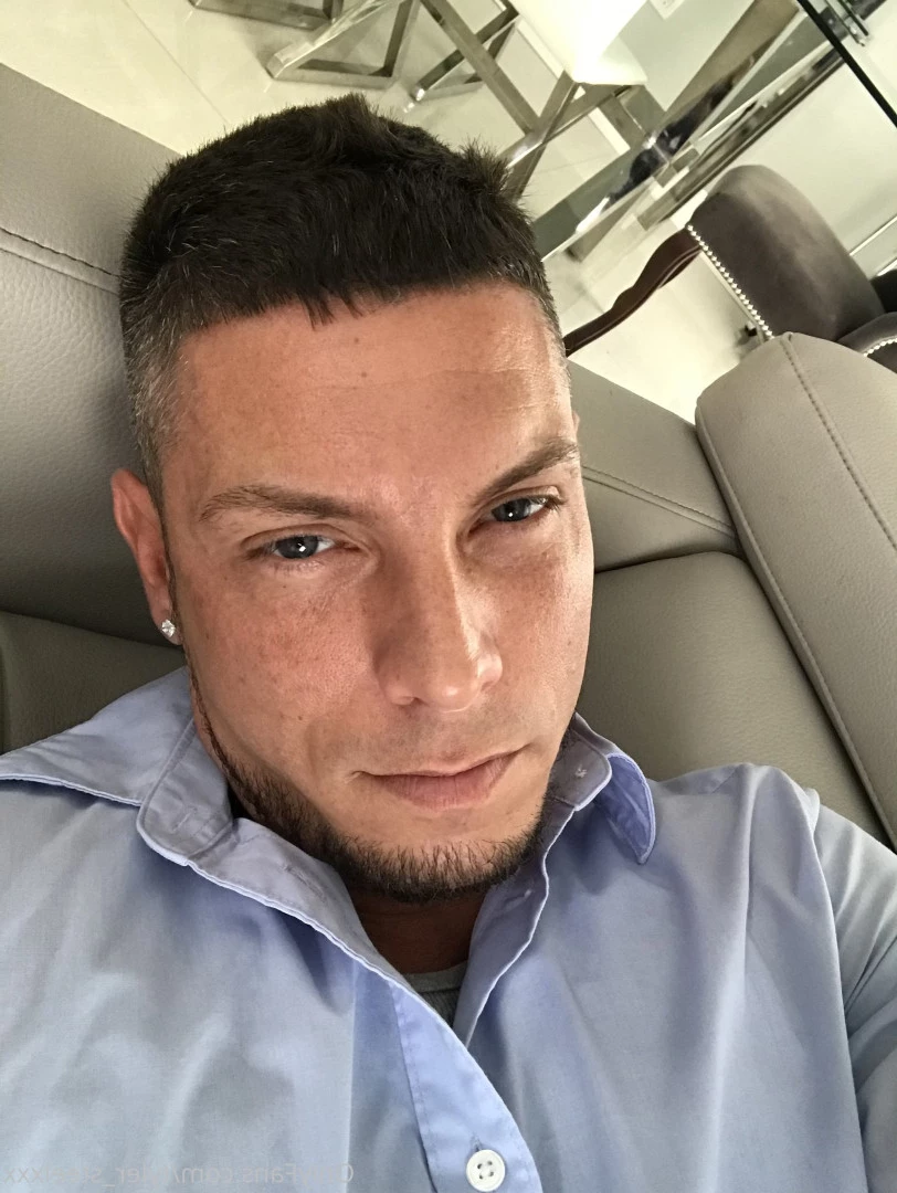 Tyler Steel [ tyler_steelxxx ] Onlyfans leaked photo 6533640 on Hotleaks.tv