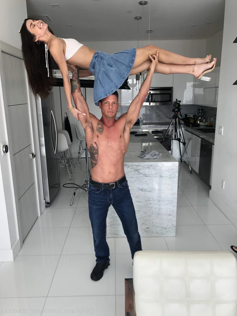 Tyler Steel [ tyler_steelxxx ] Onlyfans leaked photo 6534452 on Hotleaks.tv
