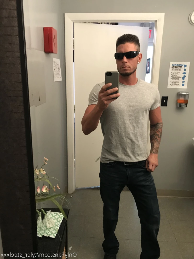 Tyler Steel [ tyler_steelxxx ] Onlyfans leaked photo 6535511 on Hotleaks.tv