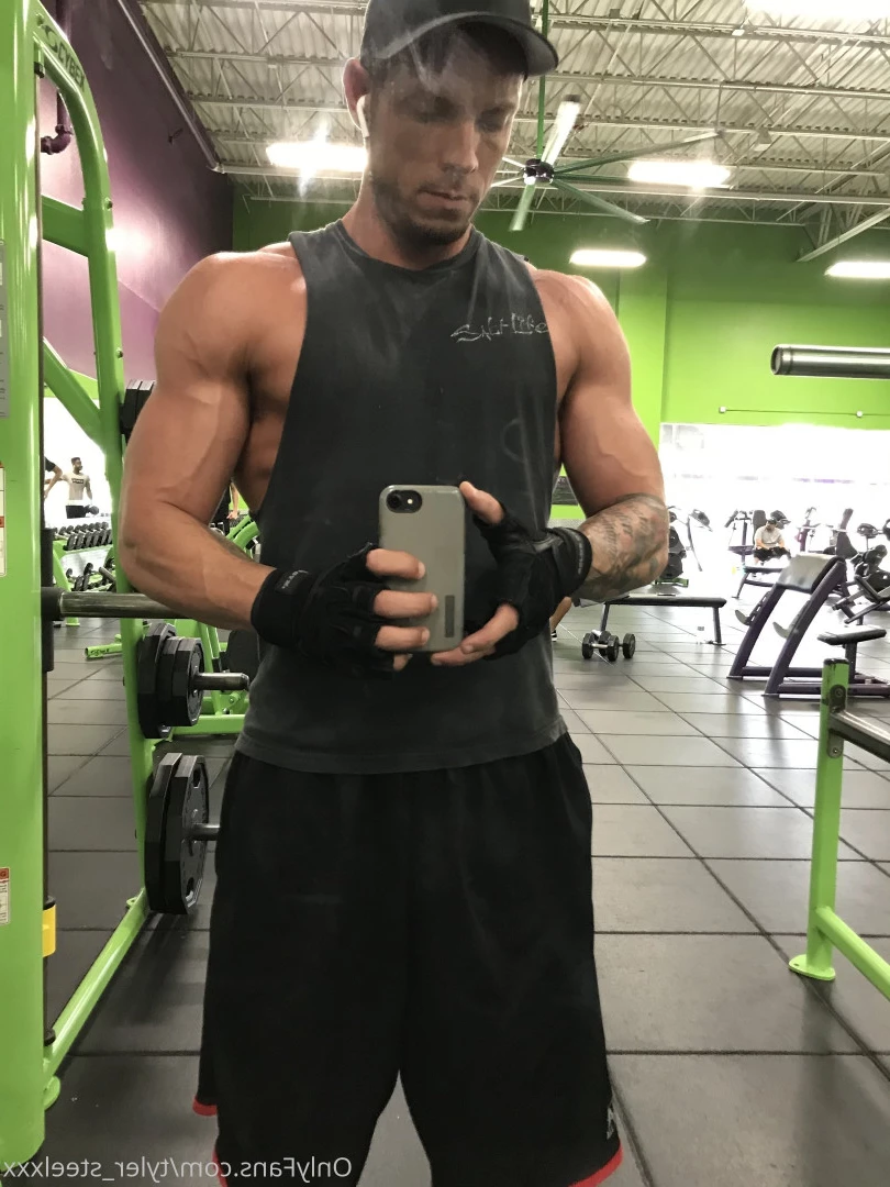 Tyler Steel [ tyler_steelxxx ] Onlyfans leaked photo 6535602 on Hotleaks.tv