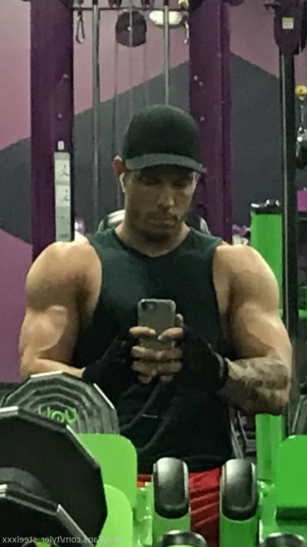 Tyler Steel [ tyler_steelxxx ] Onlyfans leaked photo 6535937 on Hotleaks.tv