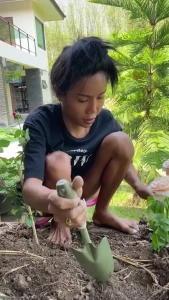 𝗟𝗔𝗗𝗬𝗕𝗢𝗬 𝗠𝗢𝗦😈 [ ladyboymos ] Onlyfans leaked video 1613446 on Hotleaks.tv