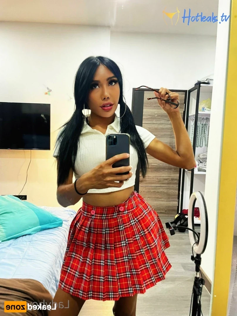 𝗟𝗔𝗗𝗬𝗕𝗢𝗬 𝗠𝗢𝗦😈 [ ladyboymos ] Onlyfans leaked photo 15714965 on Hotleaks.tv