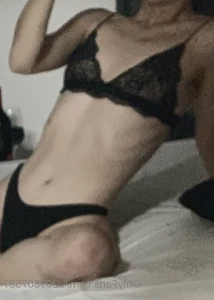 6892658