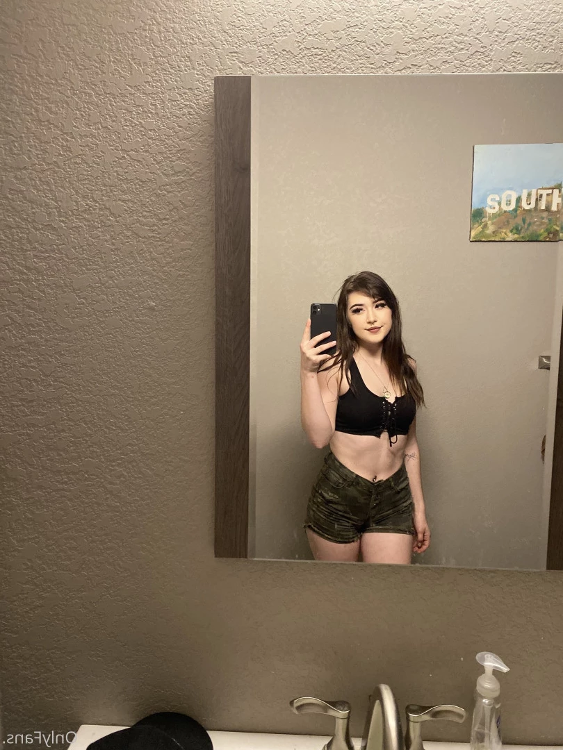 Wren🌿 [ ultrathot ] Onlyfans leaked photo 7057806 on Hotleaks.tv