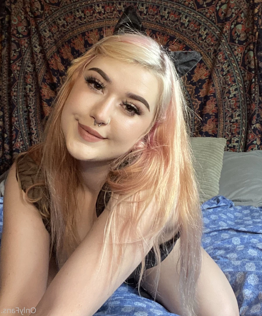 Wren🌿 [ ultrathot ] Onlyfans leaked photo 7064900 on Hotleaks.tv