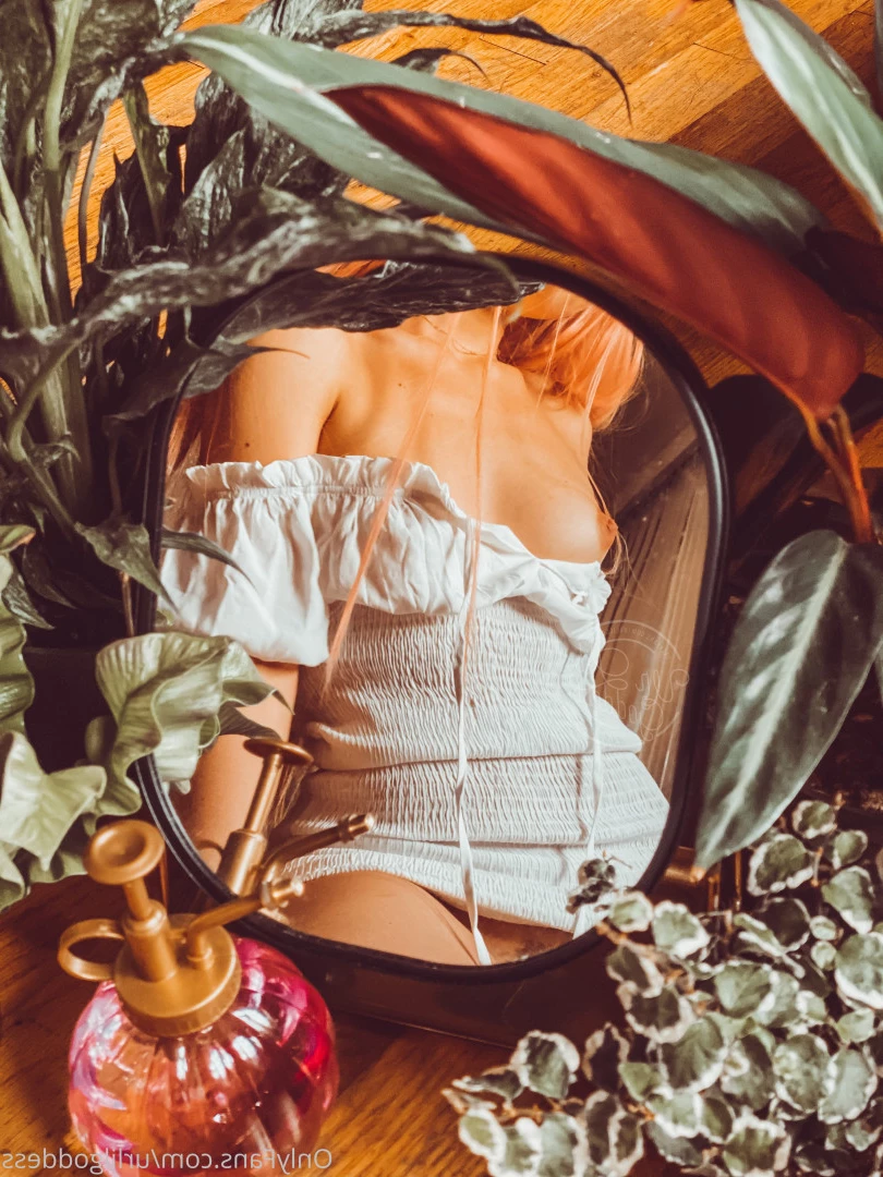 𝓾𝓻𝓵𝓲𝓵𝓰𝓸𝓭𝓭𝓮𝓼𝓼 [ urlilgoddess ] Onlyfans leaked photo 6494102 on Hotleaks.tv
