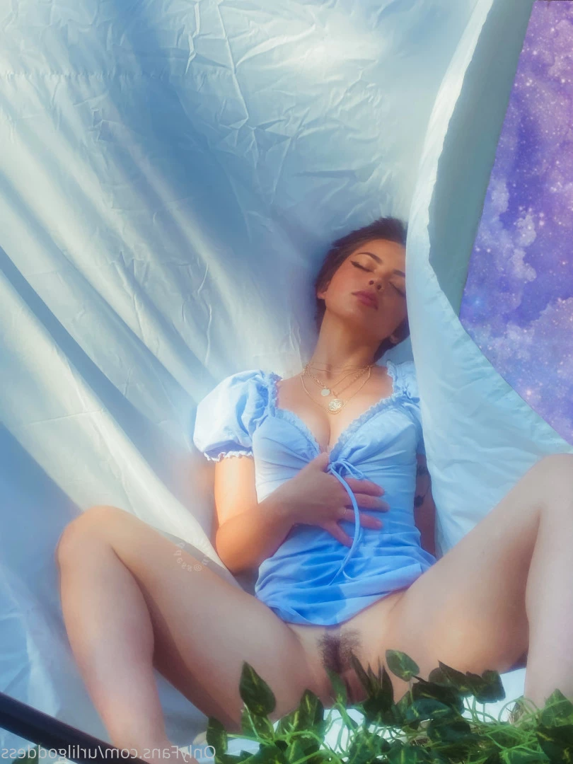 𝓾𝓻𝓵𝓲𝓵𝓰𝓸𝓭𝓭𝓮𝓼𝓼 [ urlilgoddess ] Onlyfans leaked photo 6511036 on Hotleaks.tv