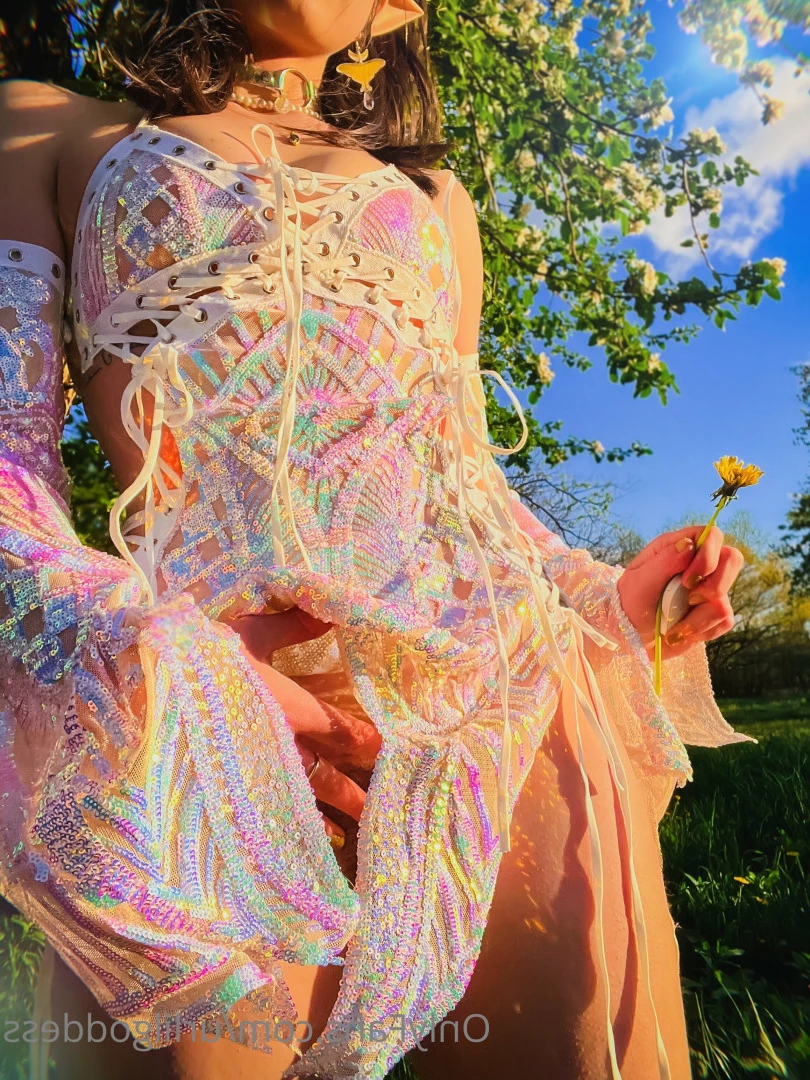 𝓾𝓻𝓵𝓲𝓵𝓰𝓸𝓭𝓭𝓮𝓼𝓼 [ urlilgoddess ] Onlyfans leaked photo 6517568 on Hotleaks.tv