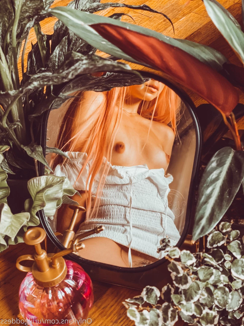 𝓾𝓻𝓵𝓲𝓵𝓰𝓸𝓭𝓭𝓮𝓼𝓼 [ urlilgoddess ] Onlyfans leaked photo 6520430 on Hotleaks.tv