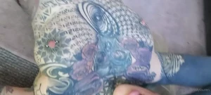 1613017