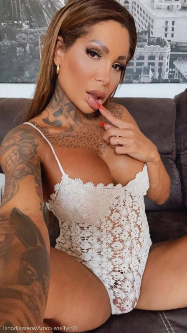 ONLINE💦🥵 WICKED DOMINATRIX😈 [ vanessajhons1 ] Onlyfans leaked photo 7080043 on Hotleaks.tv