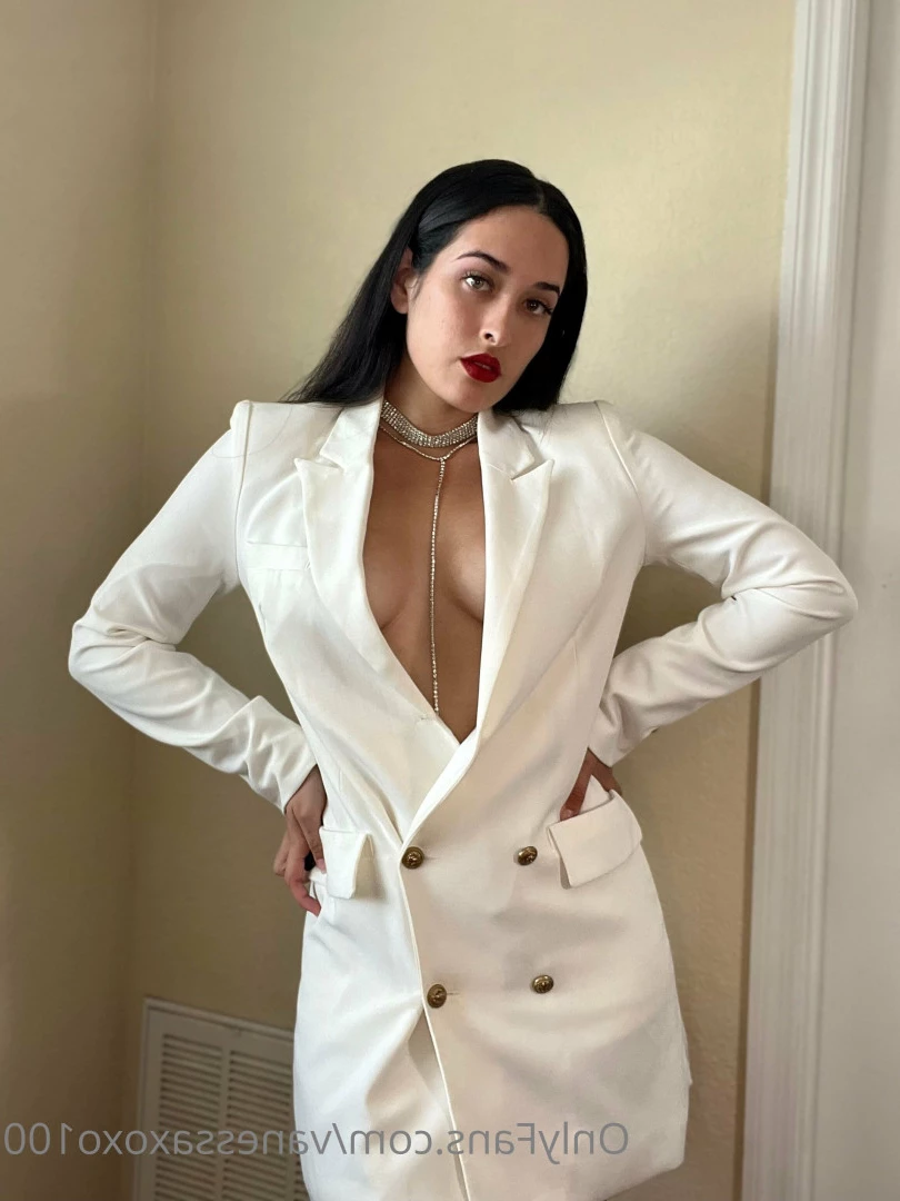 Vanessa | The Goddess [ vanessaxoxo100 ] Onlyfans leaked photo 9693001 on Hotleaks.tv