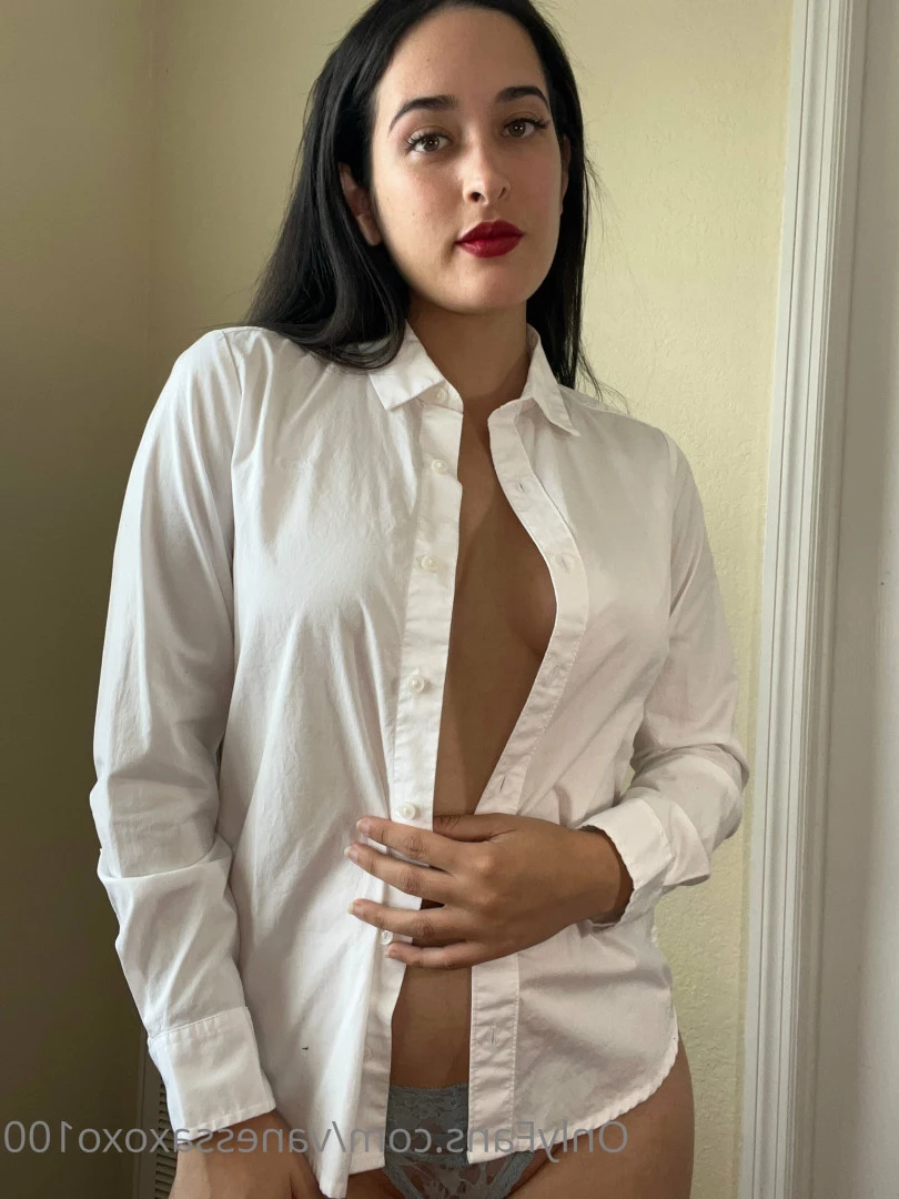 Vanessa | The Goddess [ vanessaxoxo100 ] Onlyfans leaked photo 9693046 on Hotleaks.tv