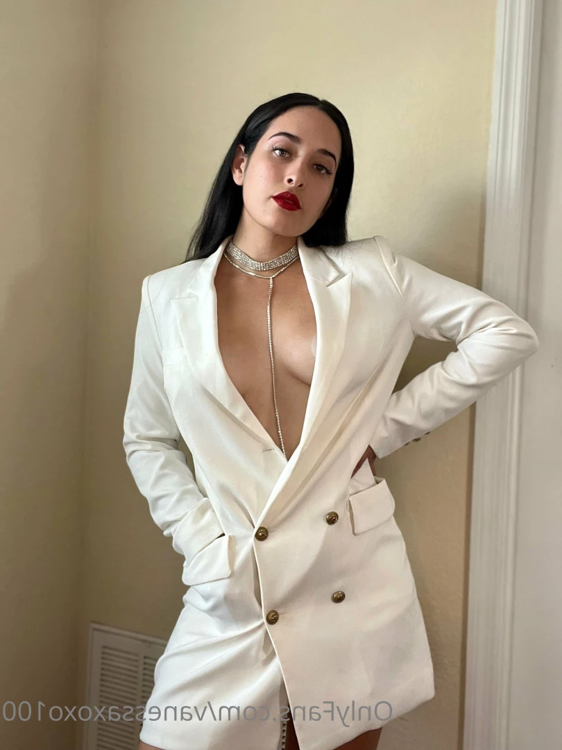 Vanessa | The Goddess [ vanessaxoxo100 ] Onlyfans leaked photo 9693138 on Hotleaks.tv