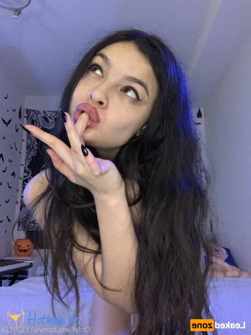 vantabee Onlyfans leaked photo 15806945 on Hotleaks.tv