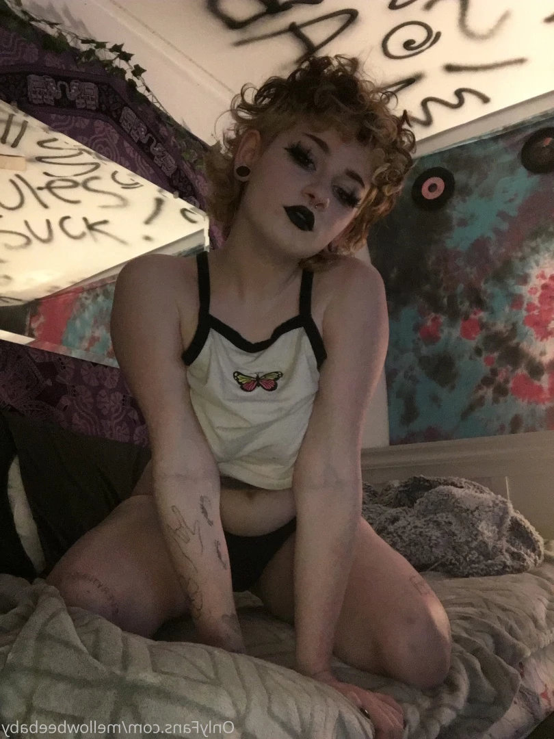 Vee Ciar ☽ [ veeginas ] Onlyfans leaked photo 7053564 on Hotleaks.tv