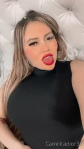 1614962