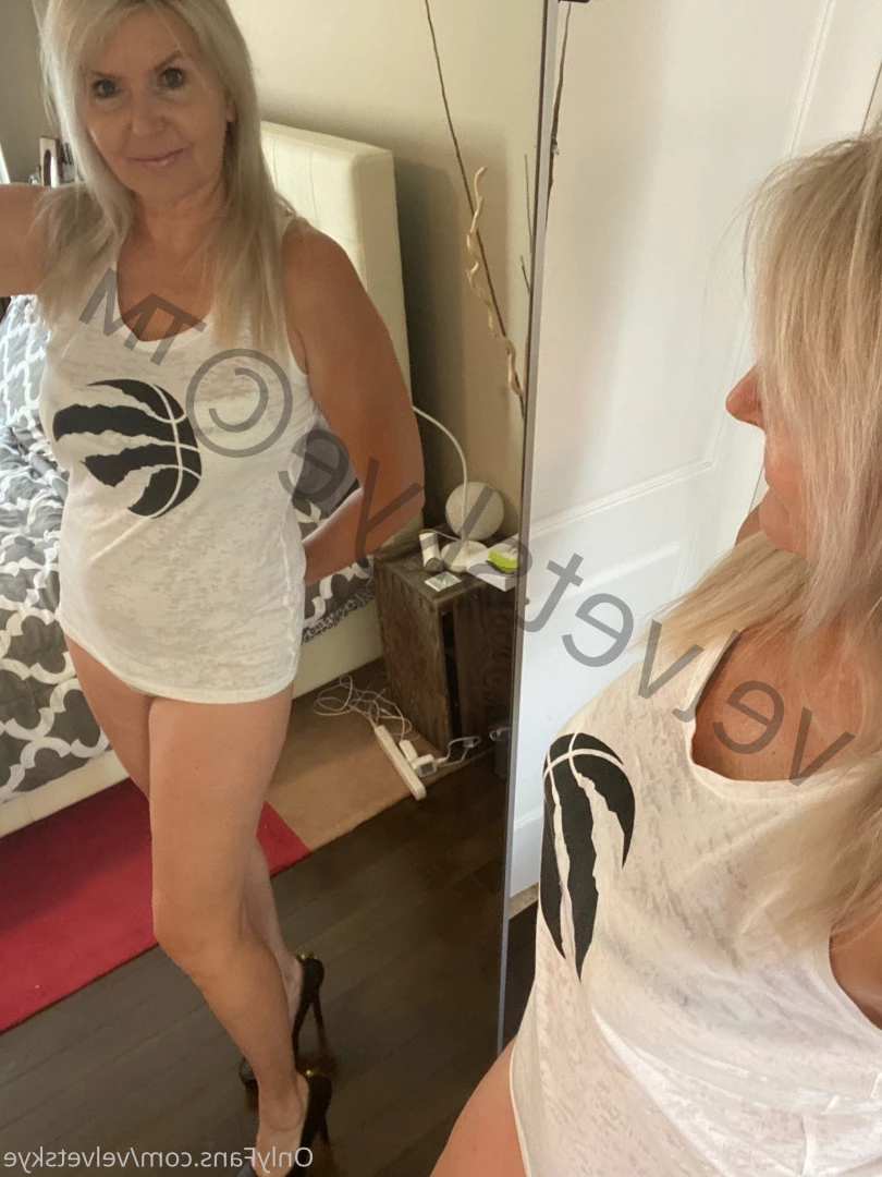 Velvet Skye [ velvetskye ] Onlyfans leaked photo 6898267 on Hotleaks.tv