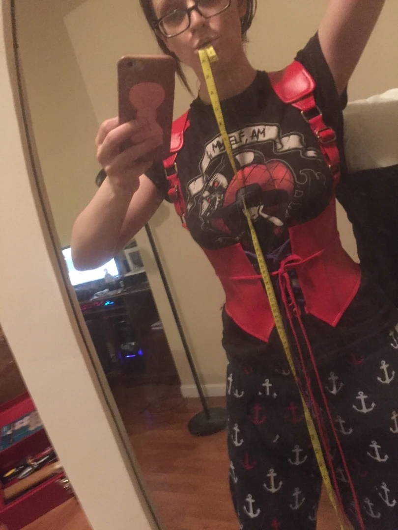 Weird Gal Yank-a-dick [ veronicadax ] Onlyfans leaked photo 10426657 on Hotleaks.tv