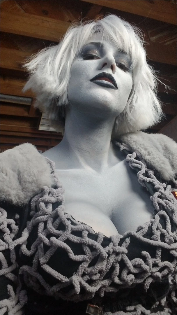 Weird Gal Yank-a-dick [ veronicadax ] Onlyfans leaked photo 10435360 on Hotleaks.tv