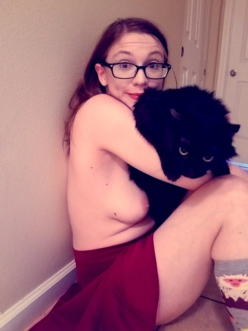 Weird Gal Yank-a-dick [ veronicadax ] Onlyfans leaked photo 10438200 on Hotleaks.tv
