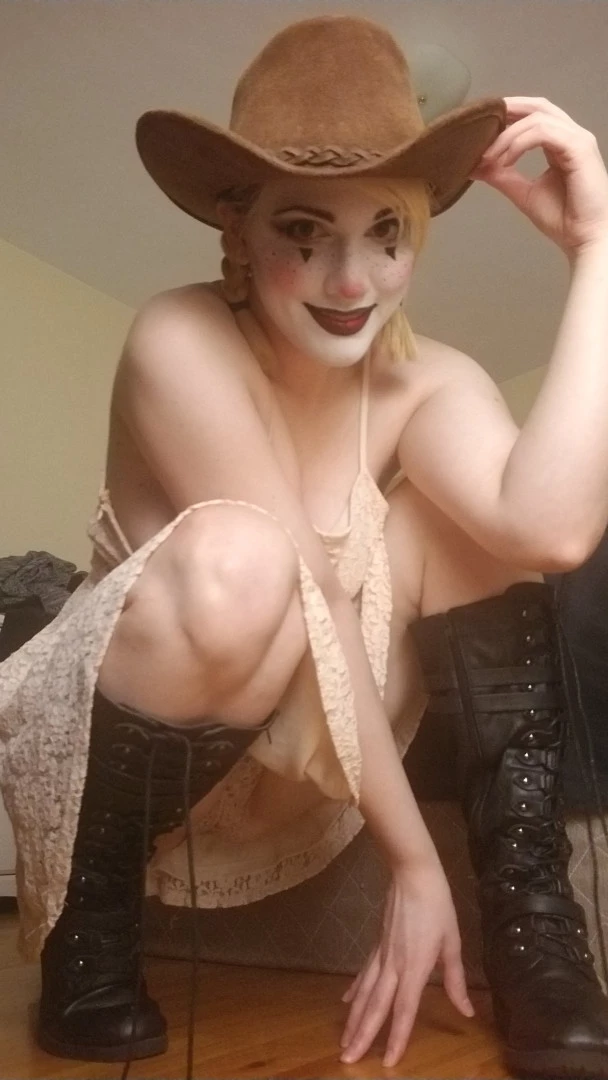 Weird Gal Yank-a-dick [ veronicadax ] Onlyfans leaked photo 10444643 on Hotleaks.tv