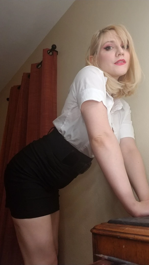 Weird Gal Yank-a-dick [ veronicadax ] Onlyfans leaked photo 10456777 on Hotleaks.tv