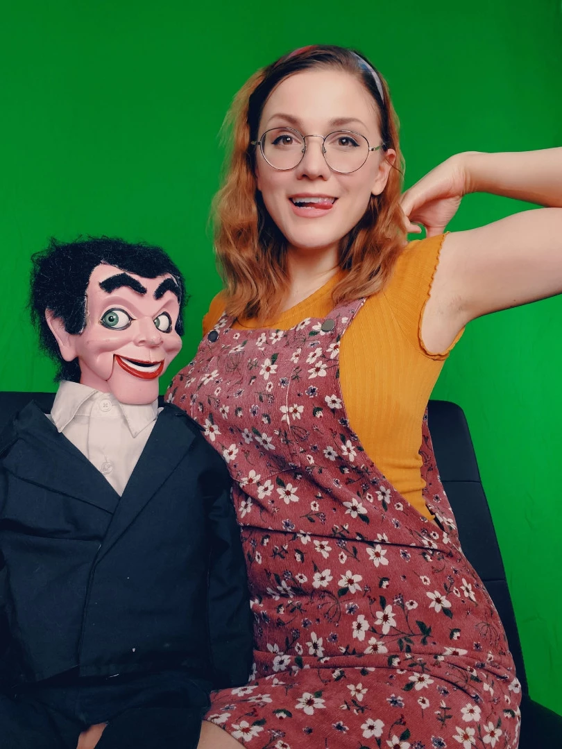 Weird Gal Yank-a-dick [ veronicadax ] Onlyfans leaked photo 10457645 on Hotleaks.tv