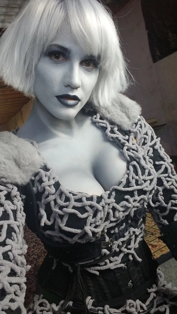 Weird Gal Yank-a-dick [ veronicadax ] Onlyfans leaked photo 10460270 on Hotleaks.tv
