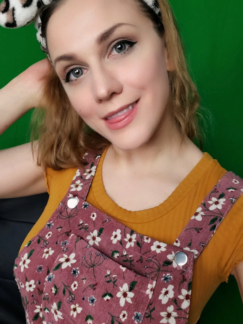 Weird Gal Yank-a-dick [ veronicadax ] Onlyfans leaked photo 10468735 on Hotleaks.tv