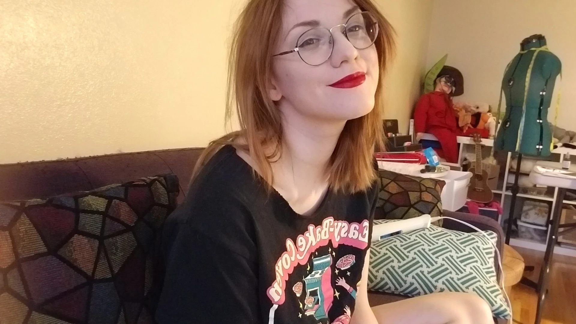 Weird Gal Yank-a-dick [ veronicadax ] Onlyfans leaked photo 10475475 on Hotleaks.tv