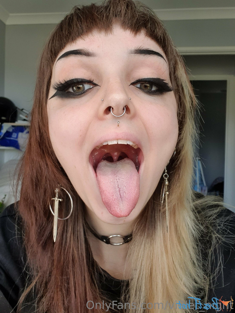 Violet [ vi0let_night ] Onlyfans leaked photo 16897399 on Hotleaks.tv