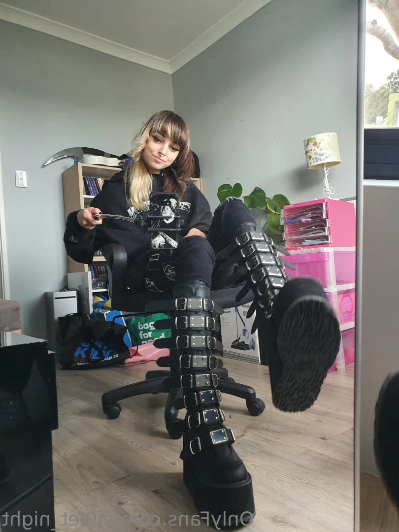 Violet [ vi0let_night ] Onlyfans leaked photo 6888410 on Hotleaks.tv
