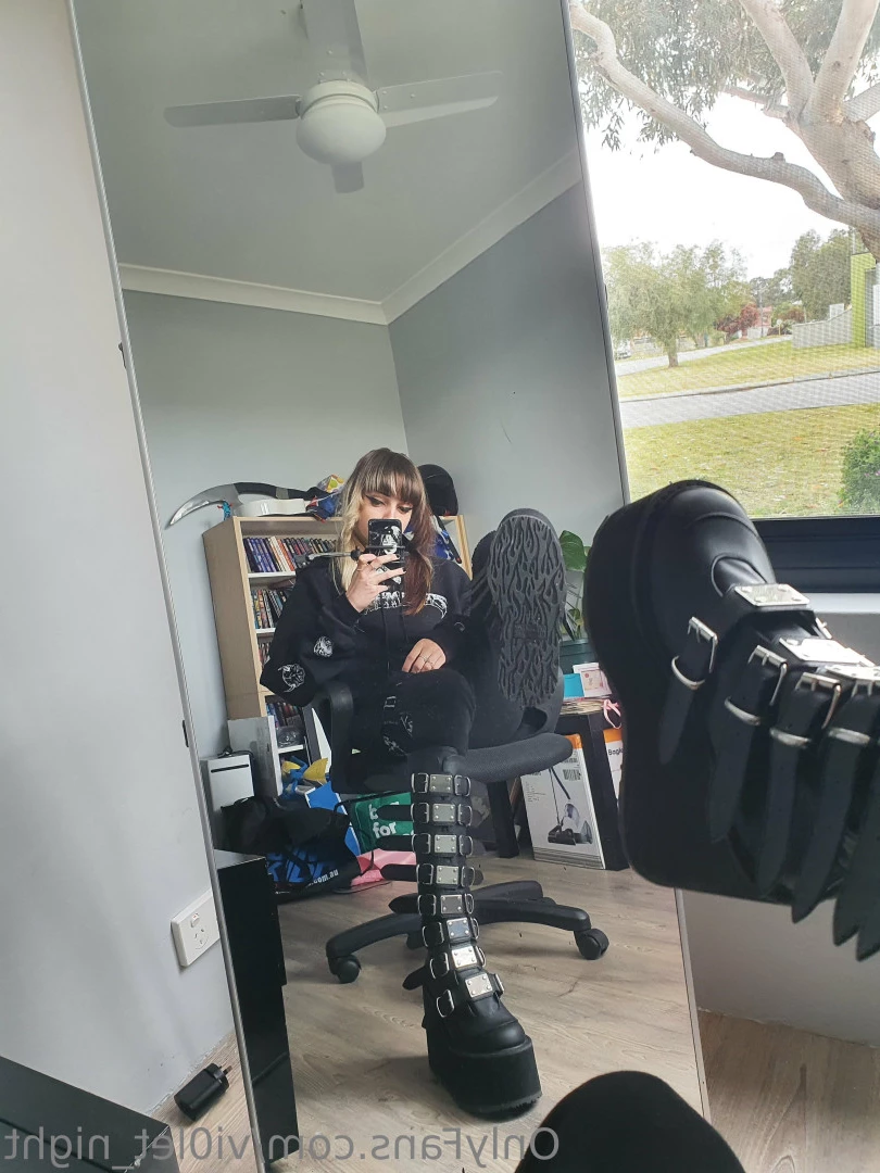 Violet [ vi0let_night ] Onlyfans leaked photo 6888543 on Hotleaks.tv