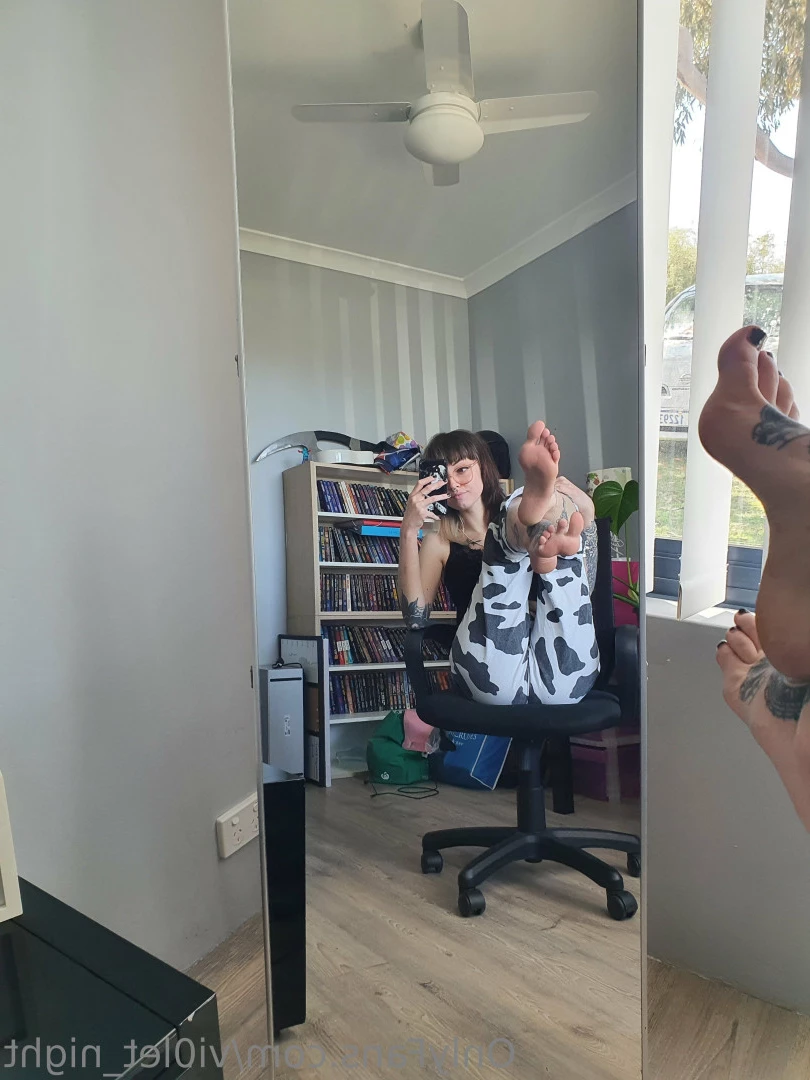 Violet [ vi0let_night ] Onlyfans leaked photo 6889296 on Hotleaks.tv