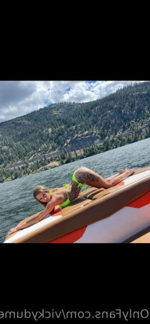 ★°*ﾟVicky Dumesnil °*ﾟ★ [ vickydumesnil ] Onlyfans leaked photo 11720694 on Hotleaks.tv