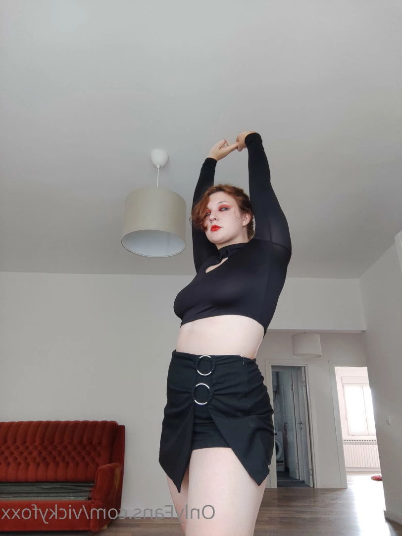 Vicky Foxx [ vickyfoxx ] Onlyfans leaked photo 6969918 on Hotleaks.tv