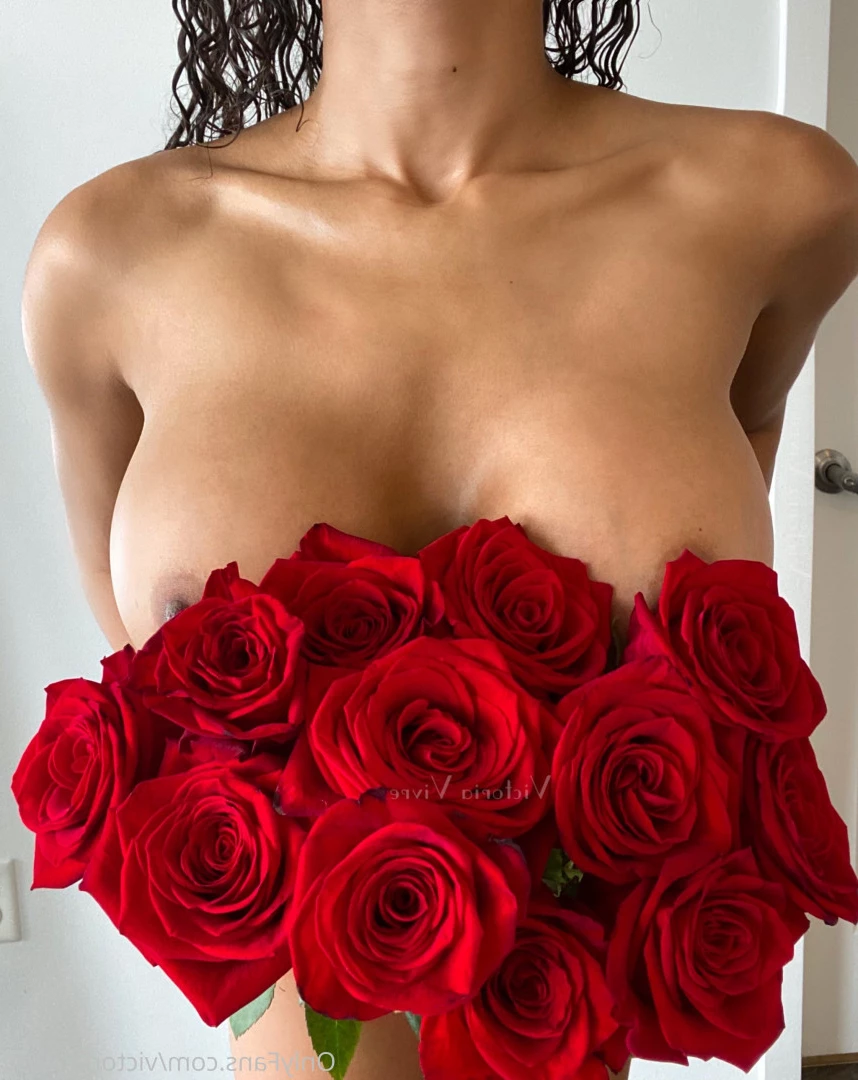 💦VIP Victoria Vivre💦 [ victoria_vivre ] Onlyfans leaked photo 7050287 on Hotleaks.tv
